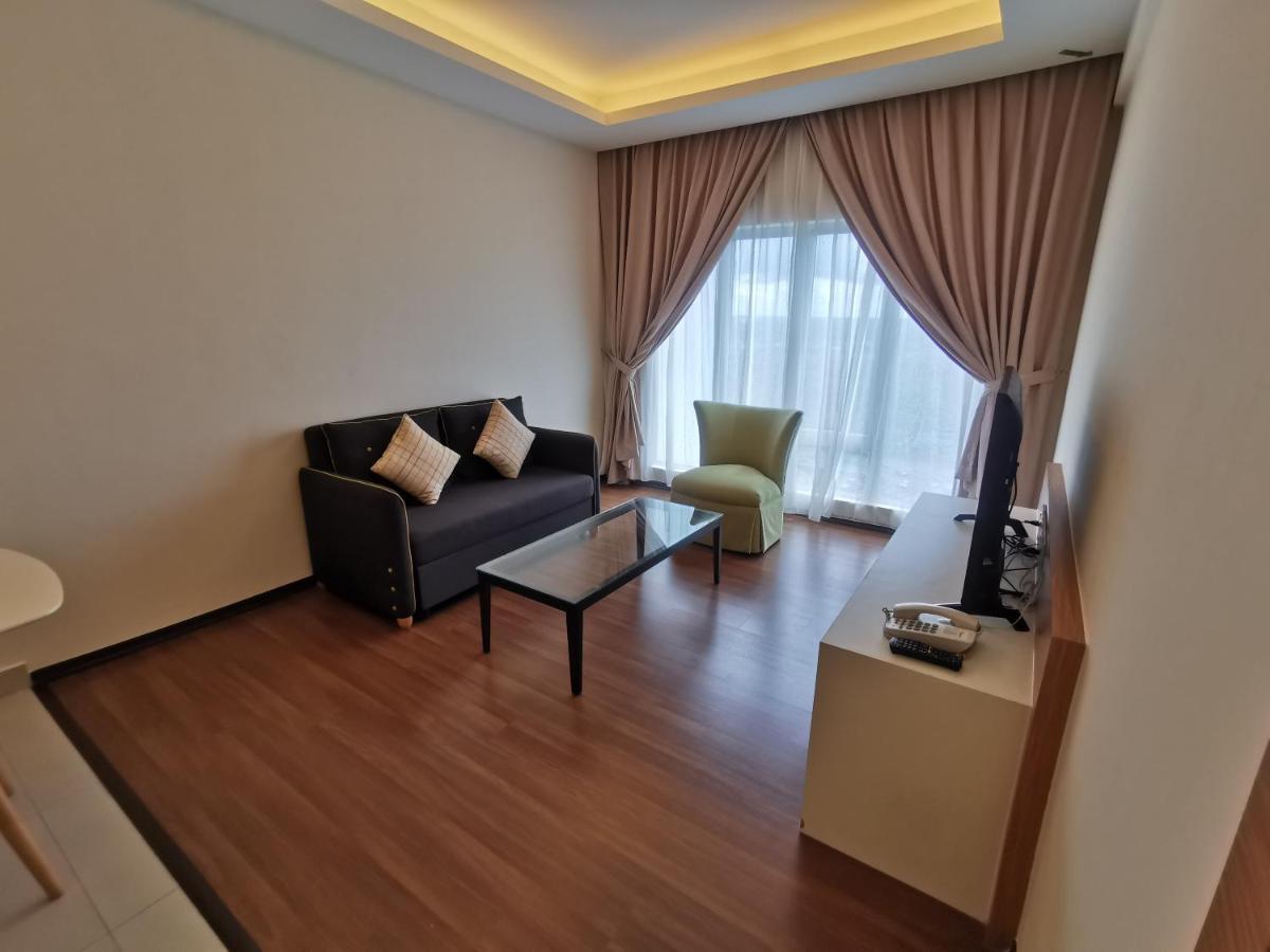 Amansari Hotel 3*