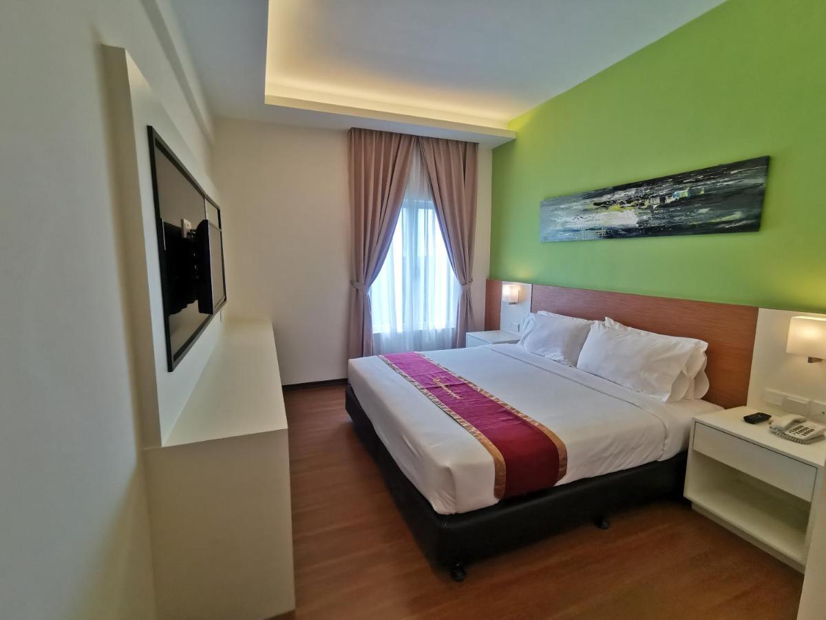 Amansari Hotel 3*